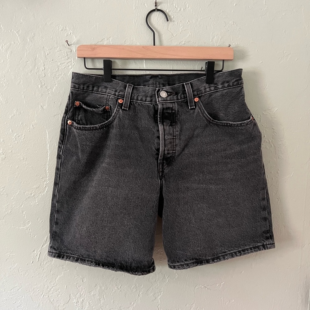 Levi’s Black 501 90’s Women’s Shorts Size 30